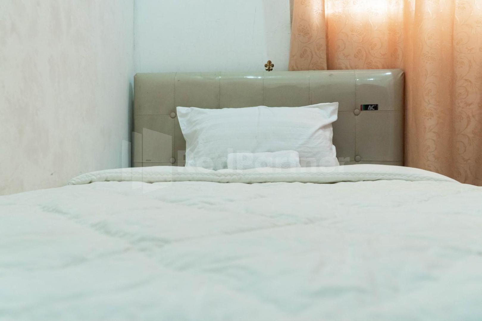Asri Residence Near Jalan Iskandar Muda Medan Mitra Reddoorz Bagian luar foto